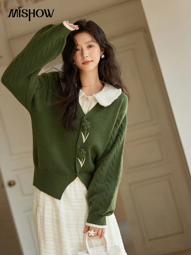 MISHOW Cardigan V-neck Women Three-Dimensional Flowers 2024 Fall Gentle Soft Knitted Sweaters Women Short Tops MXD36Z0894