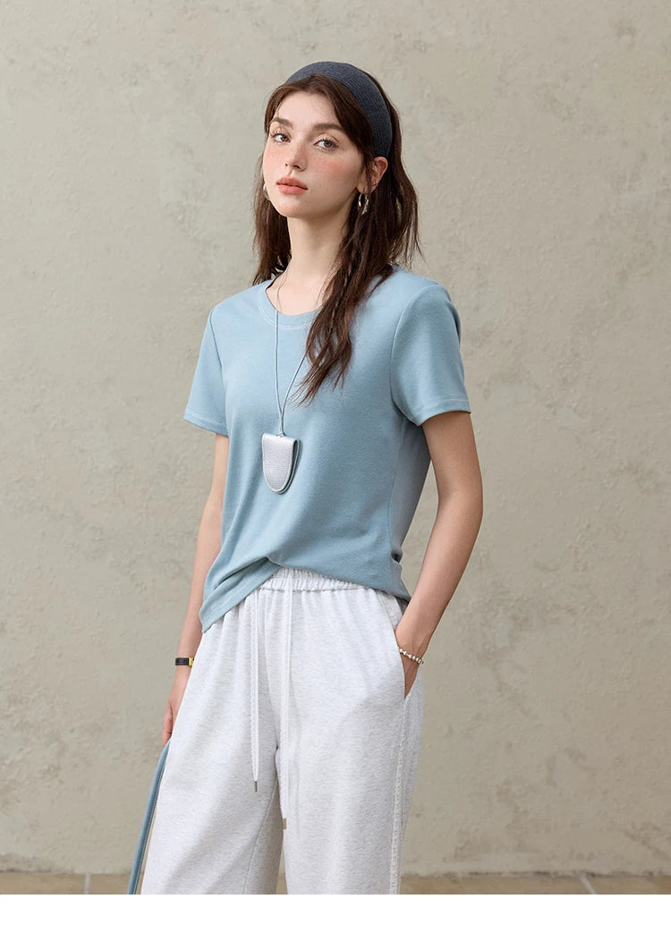 MISHOW Casual Summer T-shirts Women Short Sleeve Round Neck Solid Straight Shoulder Shirt Female Fashion Slimming New MXE31T0532