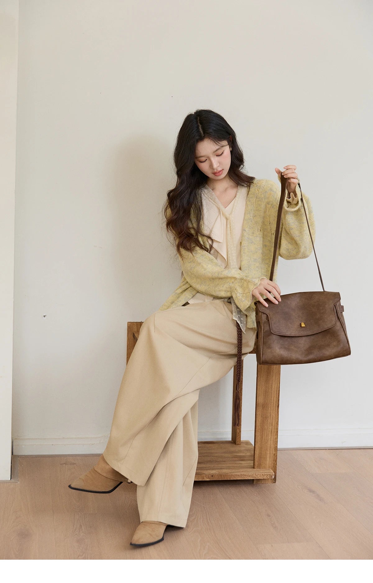 MISHOW Women's Marled Yellow Mohair Knit Cardigan 2026 Spring V-Neck Flare Sleeve Cardigans Casual Loose Sweater MXF108Z1021