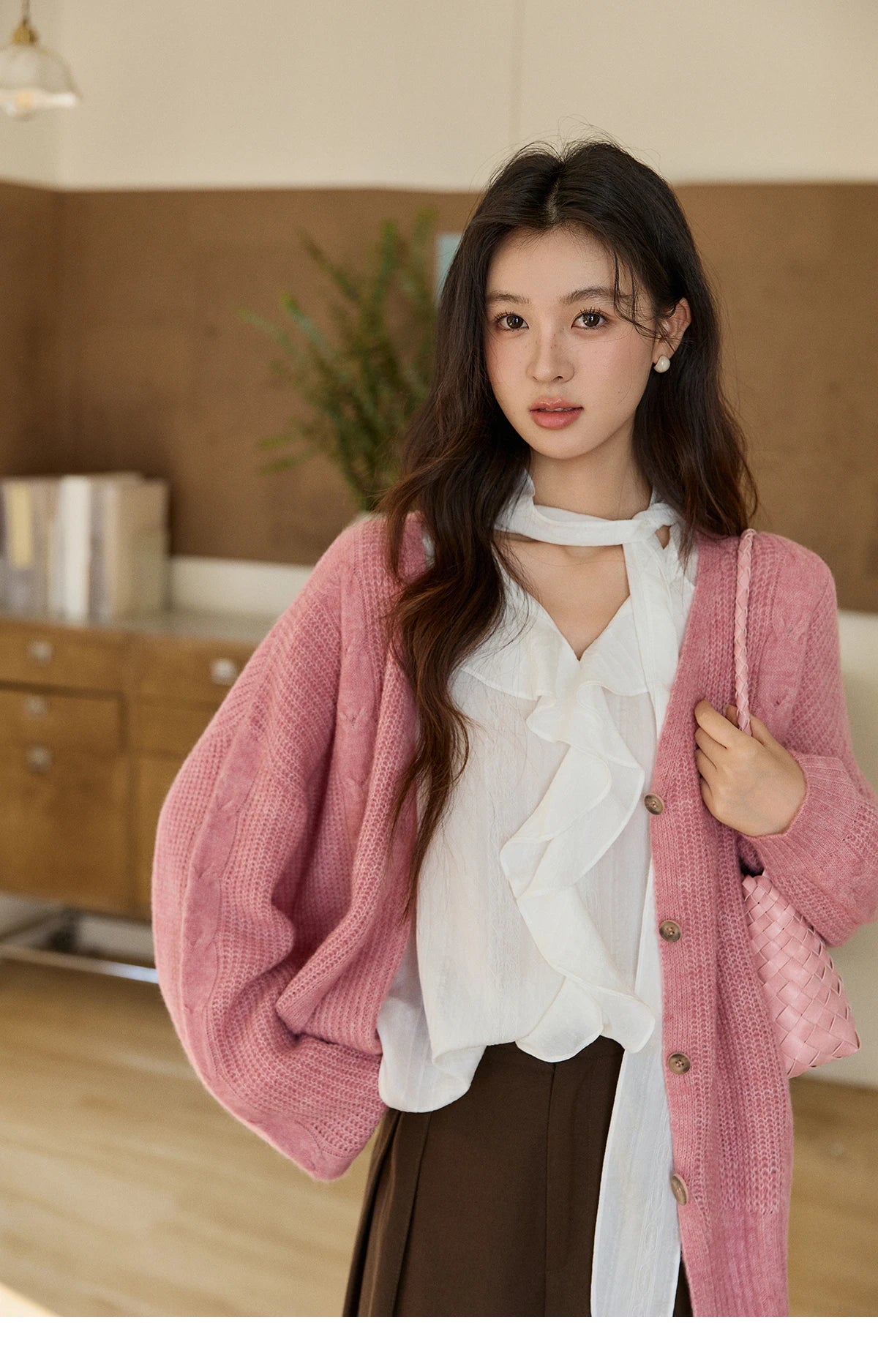MISHOW Women's Dusty Pink Knitted Cardigan 2026 Spring V-Neck Single Breasted Tops Loose Casual Long Sleeve Outerwear MXF11Z2898