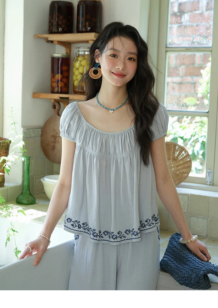 MISHOW Women's Two Piece Set 2025 Summer New Embroidery Flower Round Neck Blouse Fashion Pocket Wide Leg Pants Set MXE39T0669