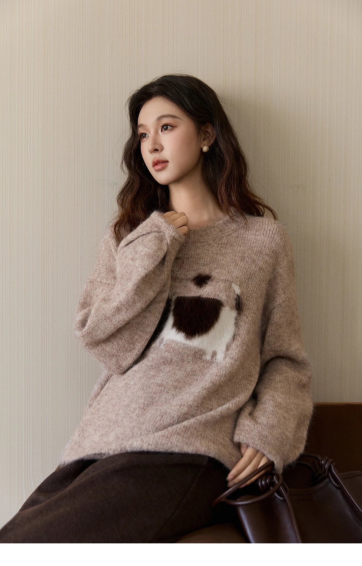 MISHOW Women's Solid Knitted Sweater 2025 Autumn Winter Dog Pattern Jacquard Crew Neck Fluffy Warm Loose Pullover Top MXE94Z2988