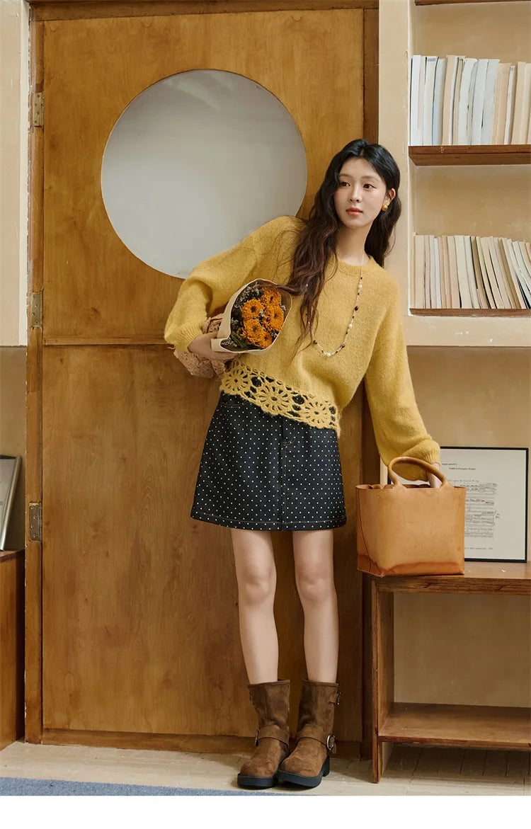 MISHOW Woman Sweaters 2025 Elegant French Hollow Out Floral Sweater Loose O-neck Long Sleeves Knit Top Autumn Clothes MXE44Z2491