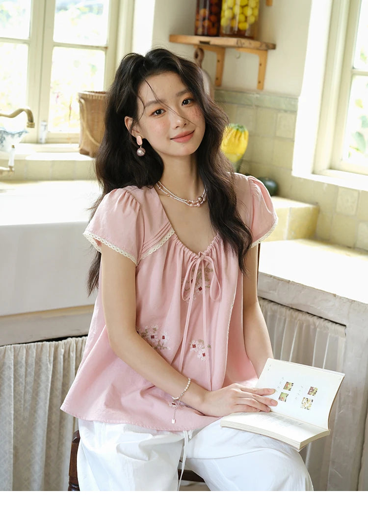 MISHOW Fashion Embroidery Flower Blouses for Woman 2025 Summer O-Neck Lace Up Flying Sleeve Lace Spliced Loose Top MXE39X1880