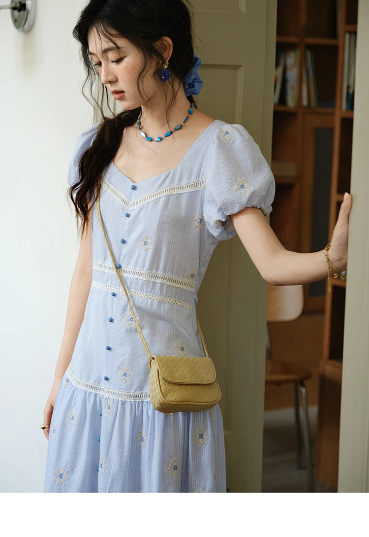 Mishow French Sweet Flower Embroidery Puff Sleeve Dress MXE35L2271