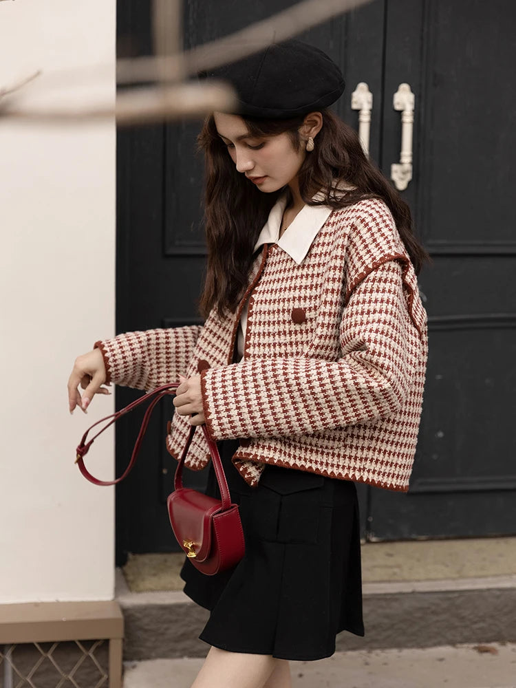 MISHOW Elegant Plaid Wool Blend Short Coat for Women 2024 Autumn Winter Jackets Female Warm Fashion New Outerwears MXB42W0479