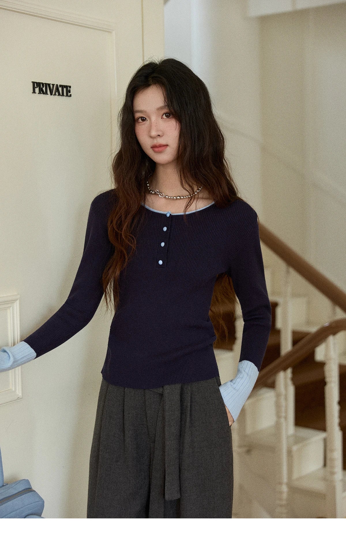 MISHOW Long Sleeves Sweater Women 2025 Winter New Retro Contrast Color Crew Neck Knit Top Comfortable Slim Sweater MXE89Z2639