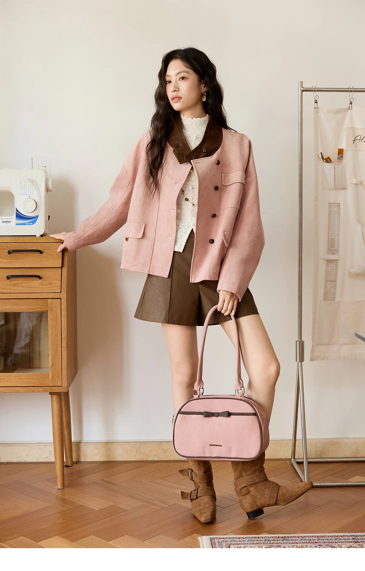 MISHOW Woman Jacket 2025 Autumn French Style Pink Coffee Suede Jacket Contrast Color Stand Collar Loose Short Coat MXE48W0851