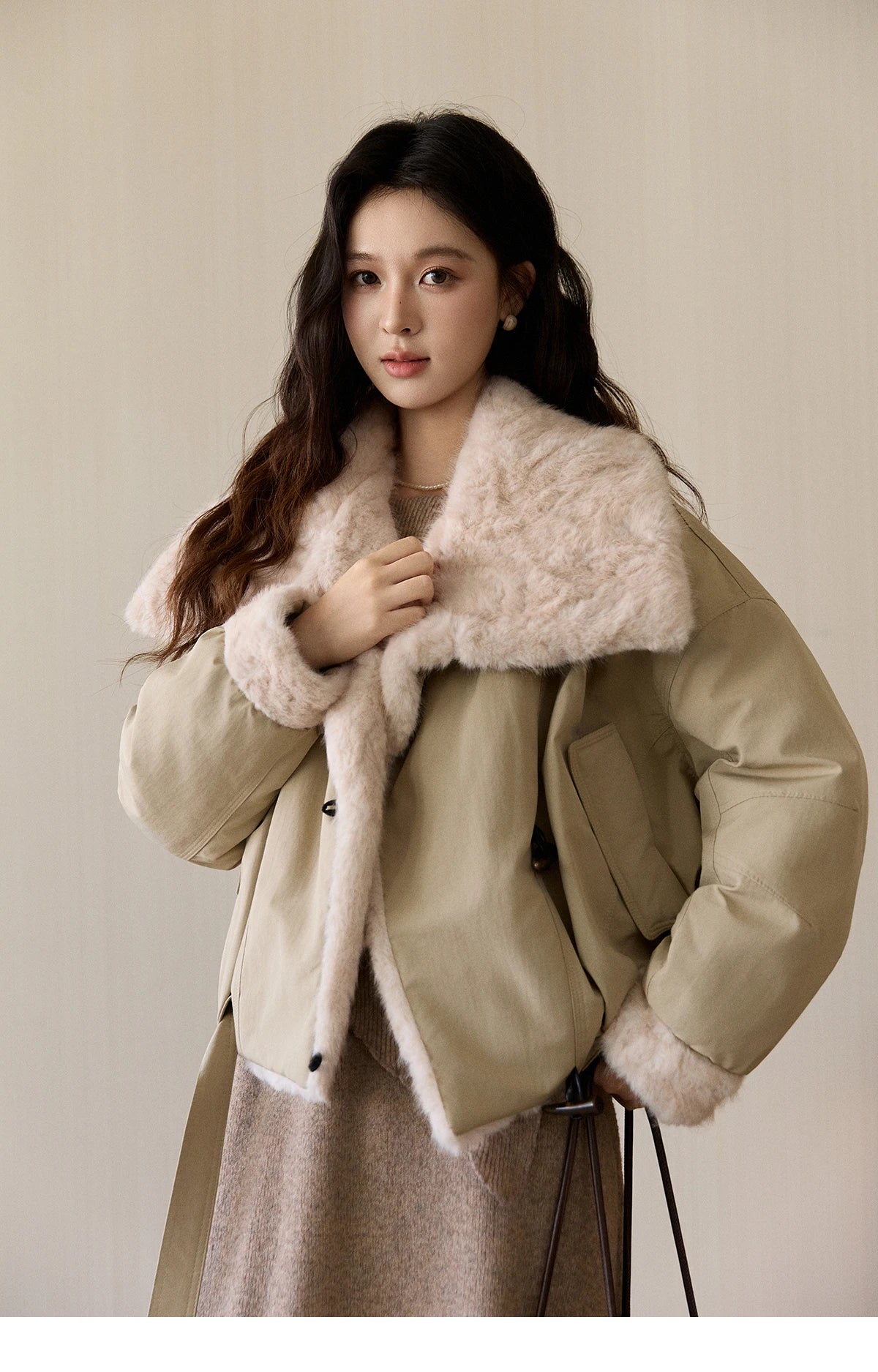 MISHOW Women's Parka Down Jacket Winter Large Lapel Fur Collar Horn Button Coat Thick Warm Loose Padded Outerwear MXE94W1046