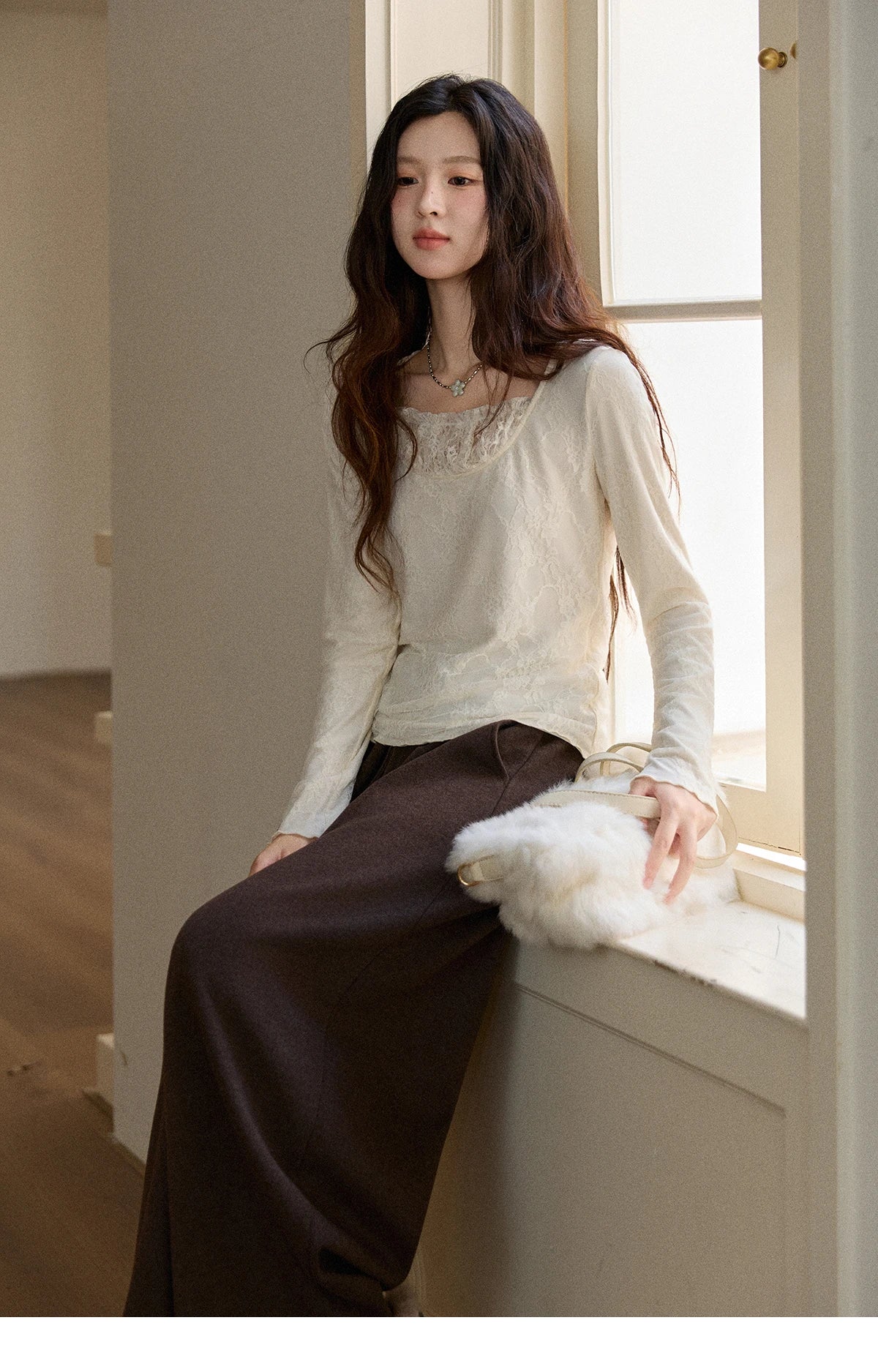 MISHOW Women Long Sleeve Tees 2025 Autumn Winter Elegant Beige Lace Patchwork Top Women Large U-neck Slim Fit Top MXE91X2514