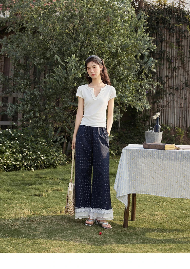 MISHOW Casual Summer T-shirts Women New 2025 Short Sleeve V-neck Solid Straight Shoulder Slimming Shirt Female Thin MXE35T0562