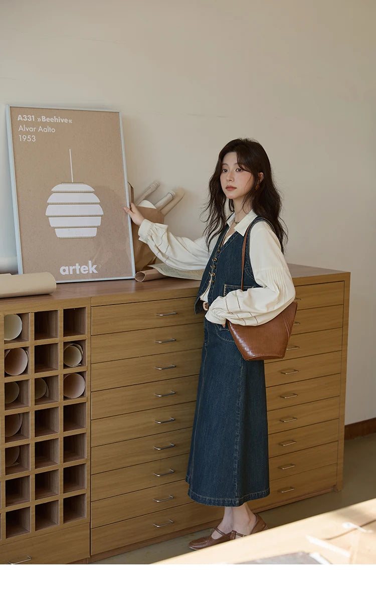 MISHOW High Waist Slim Denim Skirt for Women Autumn 2025 Fashion Pocket Skirt Rear Hem Split Casual Skirt Office Lady MXE41B2379