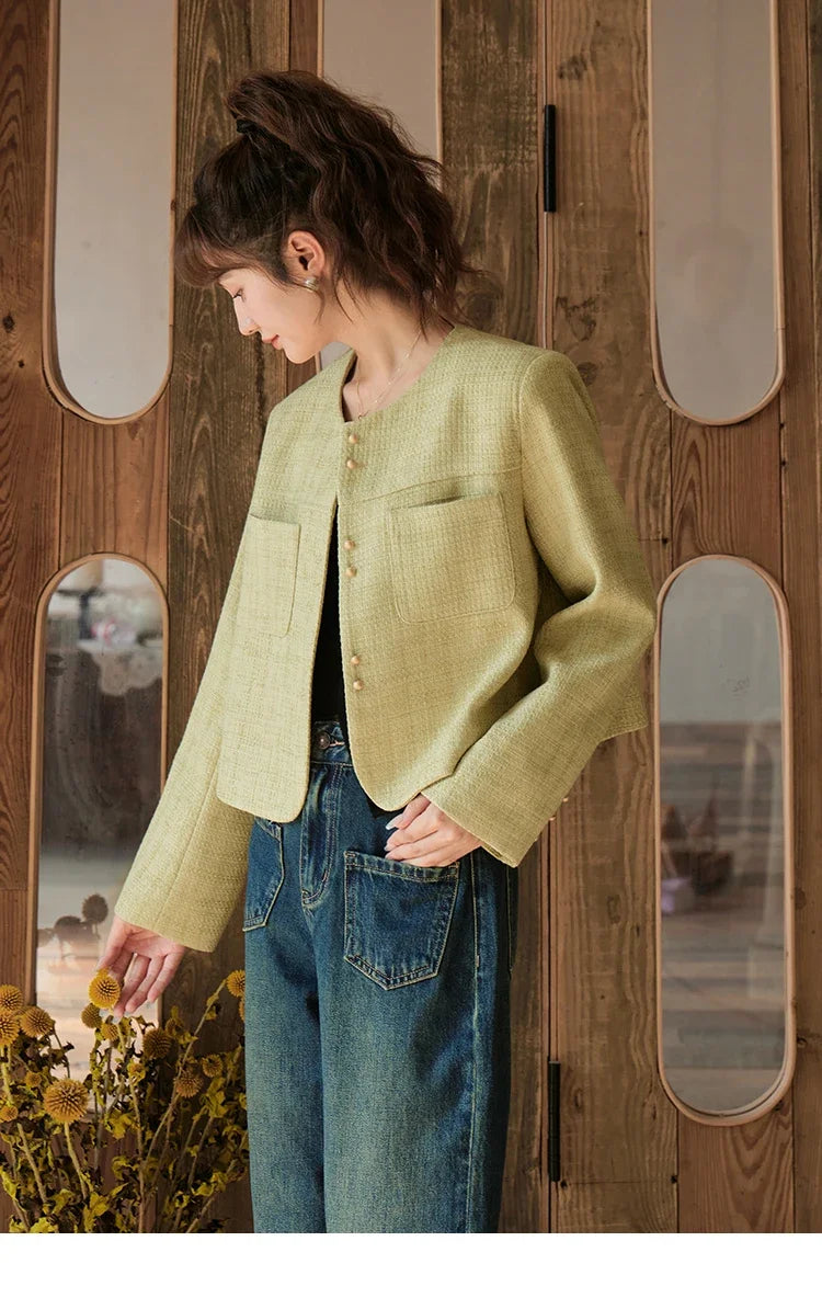 MISHOW Retro Round Neck Coats for Women Spring Autumn Pockets Loose Gold Button Single Breasted Solid Short Jackets MXC44W0072