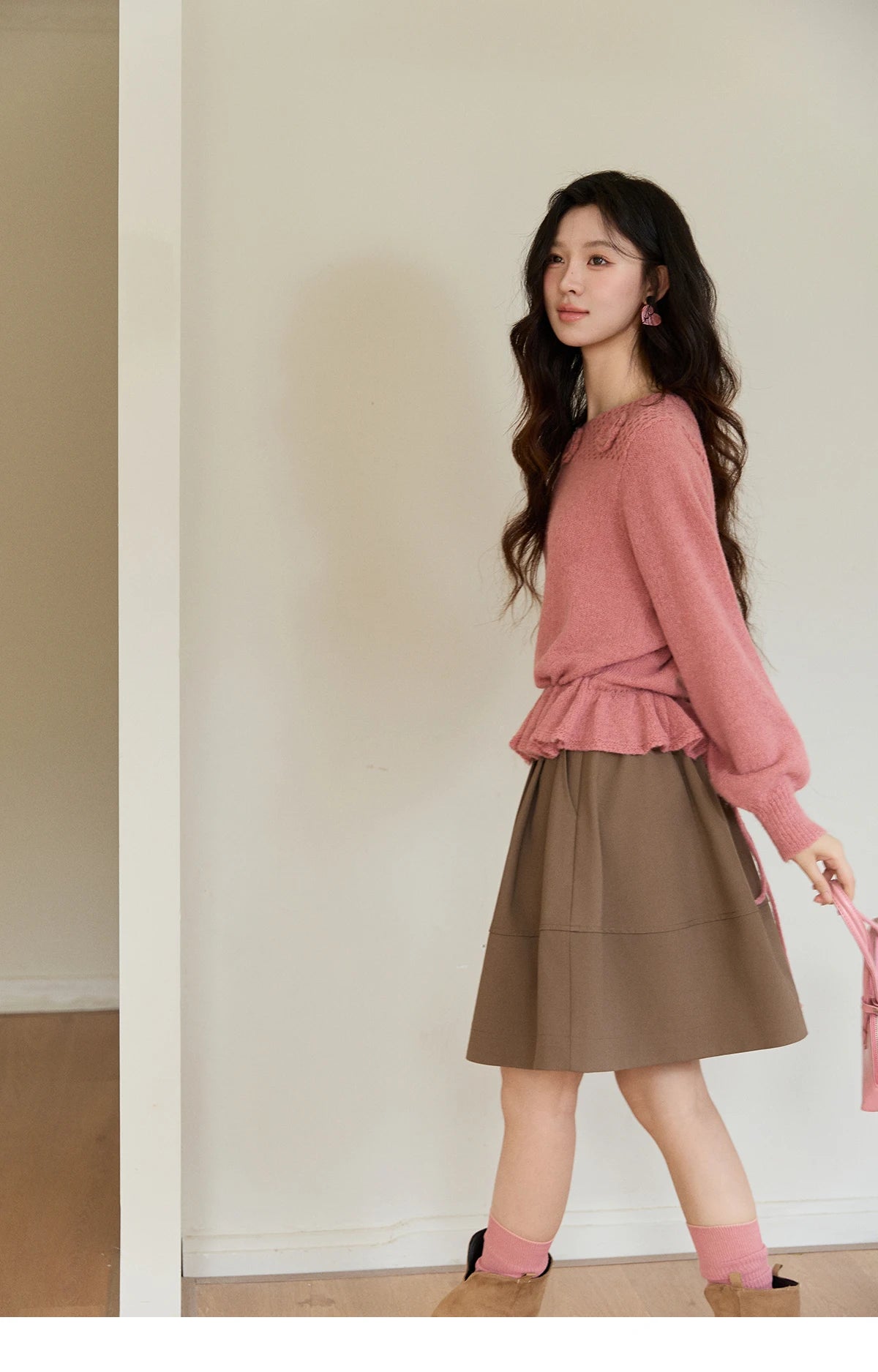 MISHOW Women's Pink Hollow-out Knitwear 2026 Spring Crew Neck Floral Embroidery Sweater Ruffled Hem Casual Loose Top MXE94Z2865