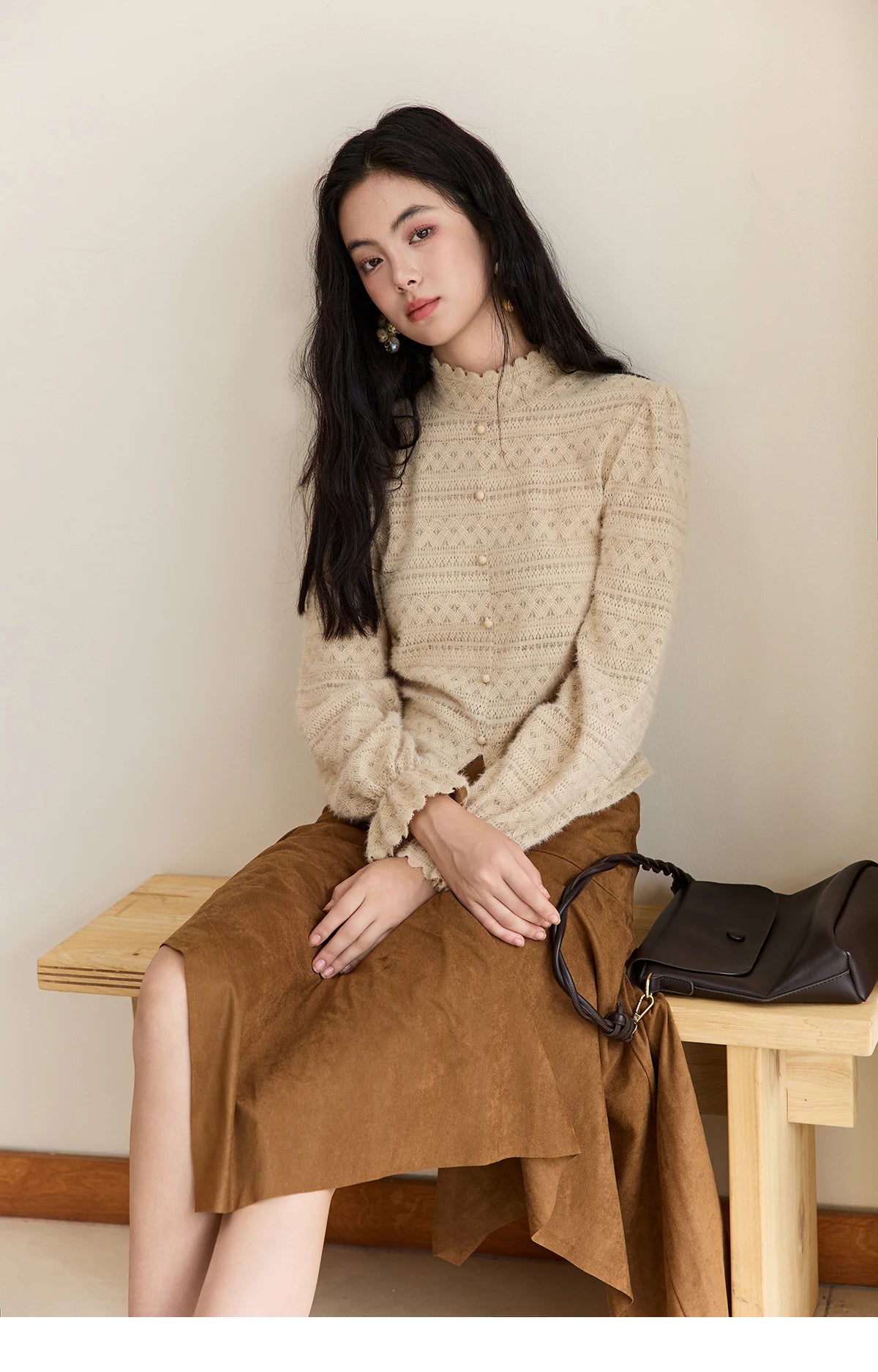 MISHOW Women's Casual Shirt 2025 Autumn Design Sense Elegant Lace Shirt New Half-high Collar Waist Slit Slim Tops MXE48X2501