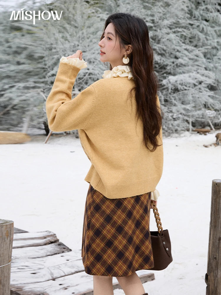 MISHOW Retro Plaid Brushed Skirt for Women Winter 2025 High Waist Slim Thick Skirt Side Invisible Zipper Warm Skirts MXE91B2457