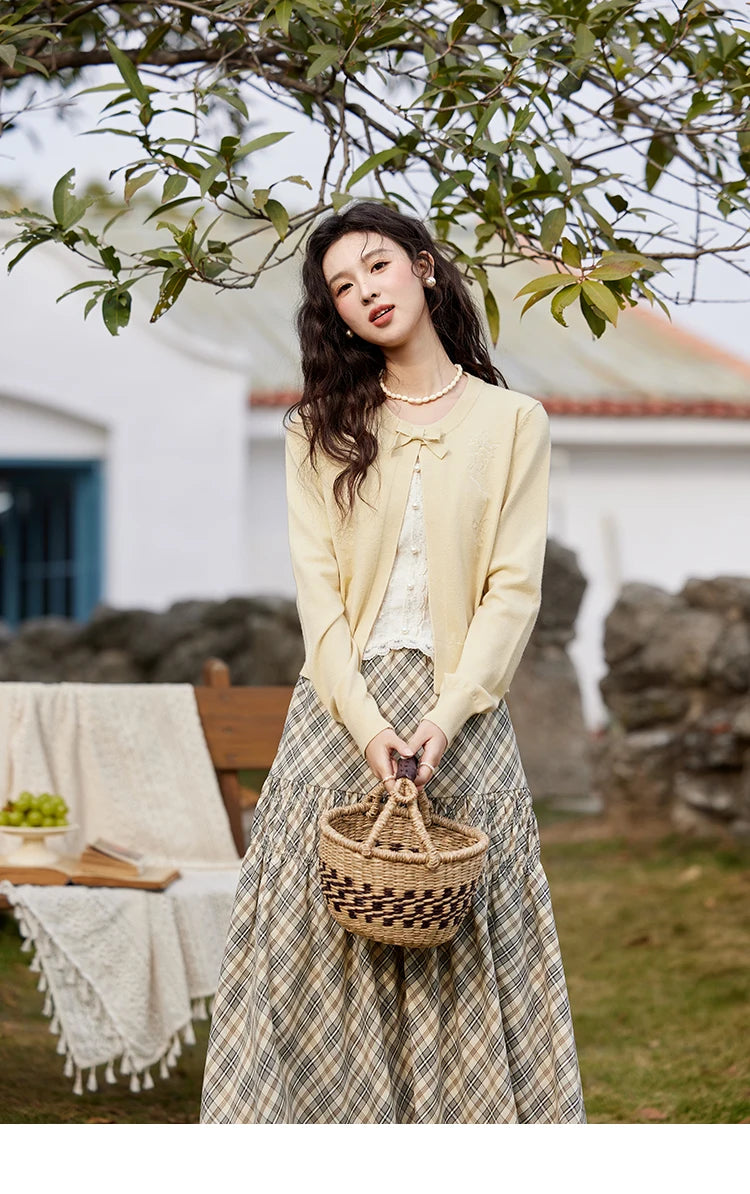 MISHOW Women's Iris Embroidery Round Neck Cardigan 2025 Spring Loose Knitted Thin Bow Design(Not Include Lace Vest)MXE13Z1142