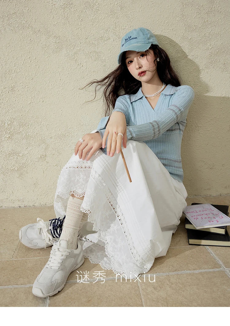 MISHOW Striped Knitted Tops for Women Spring 2025 Contrast Color Striped Slim V-neck Trumpet Sleeves Commuter Outfit MXE13Z1141