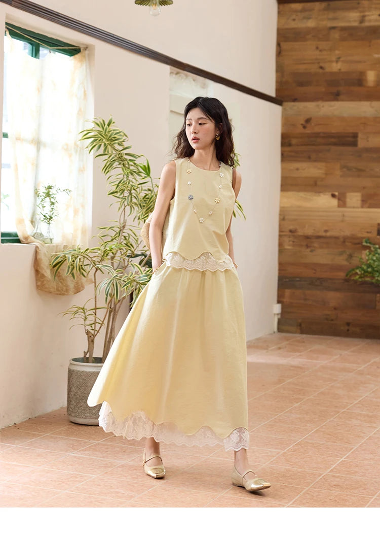 MISHOW Set 2 Piece 2025 Summer Women's O-Neck Lace Patchwork Sleeveless Top Elastic Waist Midi Skirt Elegnat Set MXE36T0641