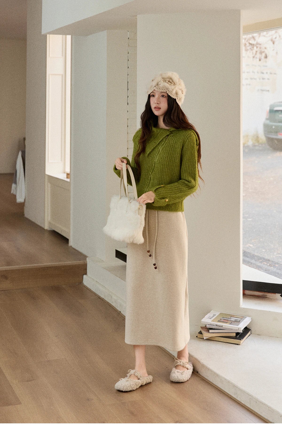 MISHOW Woman Green Sweater 2025 Winter Wool Blend Long-pile Large Lapel Knit Top Loose Design Commute Pullovers MXE90Z2760