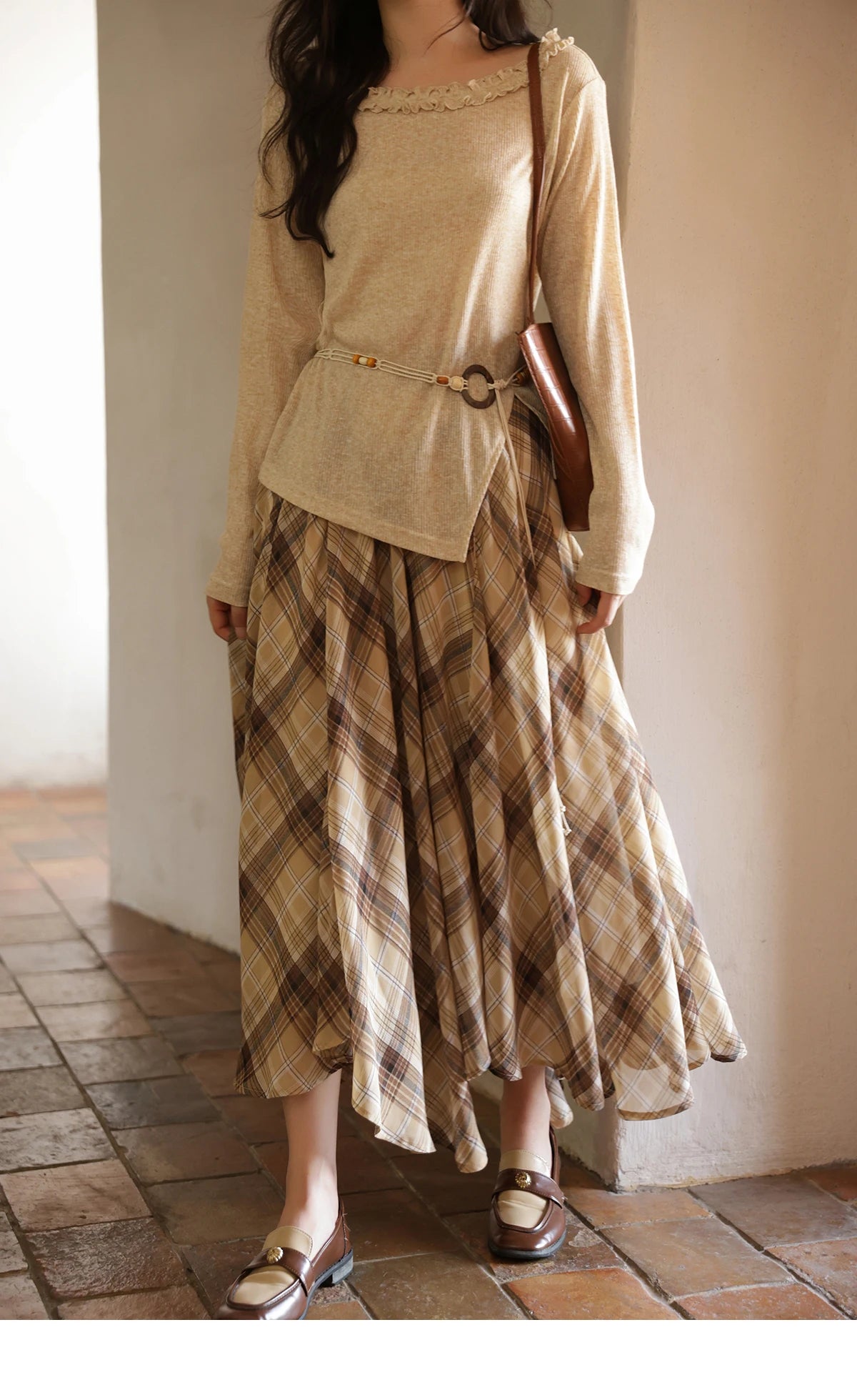 MISHOW Coffee Plaid Skirt 2025 Autumn Asymmetrical Hem Skirts Female Retro Side Zipper Commuting A-line Midi Skirt MXE42B2377