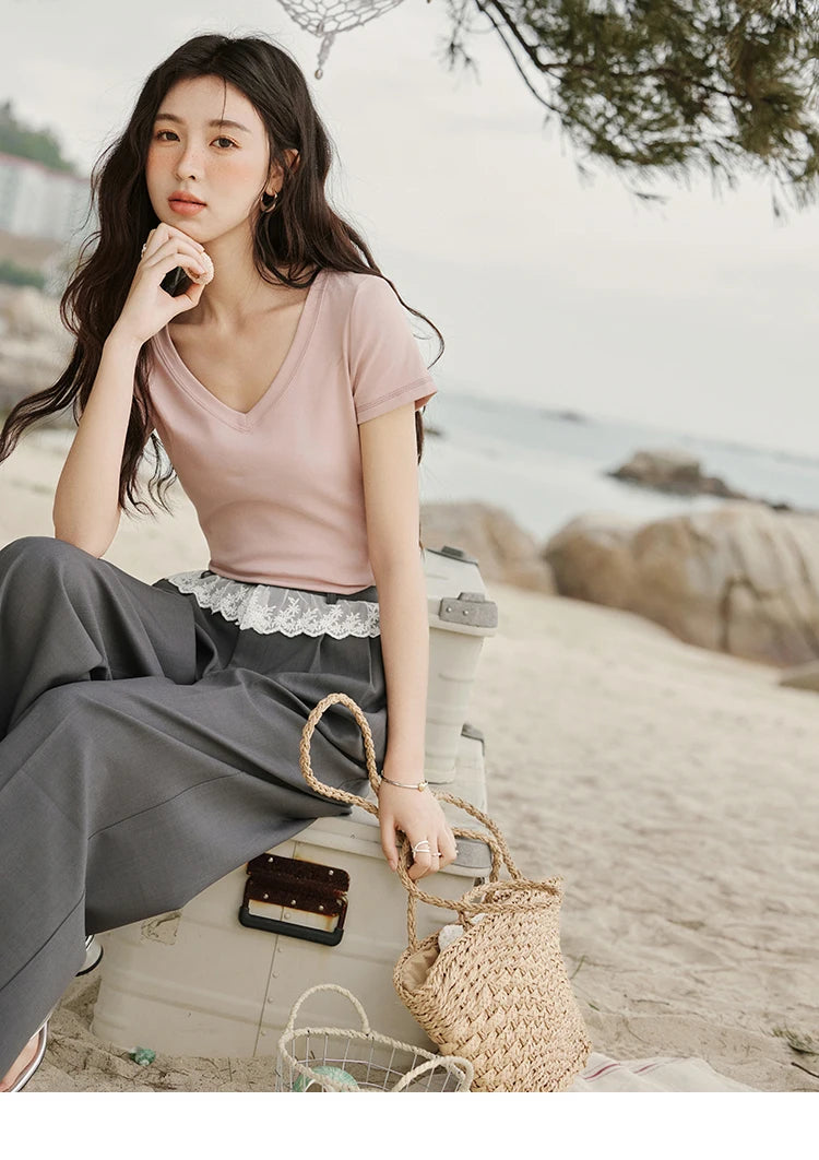 MISHOW Cotton Casual T-shirts Women New 2025 Short Sleeve V-neck Solid Versatile Shirt Female Fashion Basic Tops Lady MXE33T0519