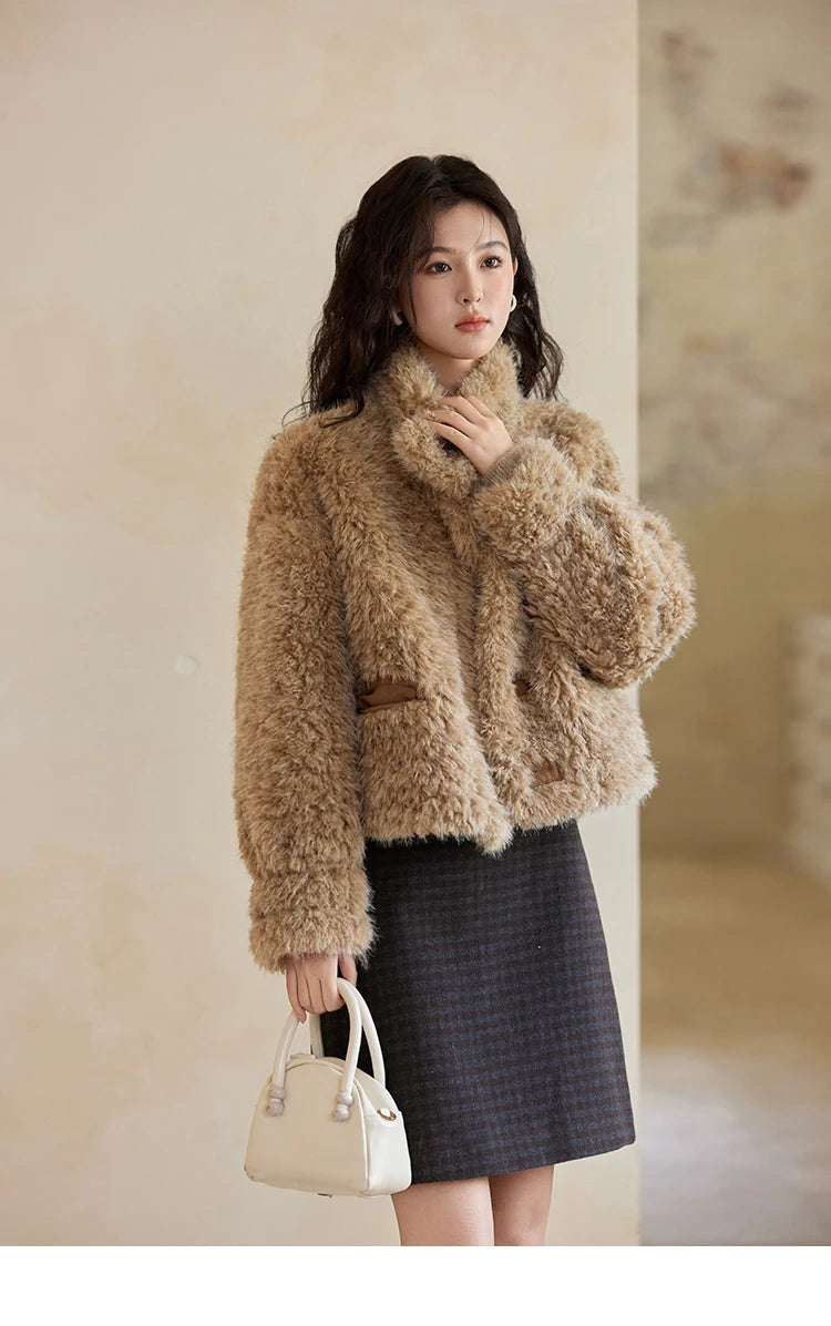 MISHOW American Vintage Faux Fur Jacket Women 2024 Winter Warm Thickened Turn Down Collar Fur One Reversible Jacket MXD55W0648