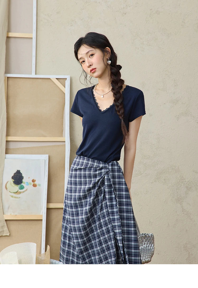 MISHOW Women's Short Sleeve T-shirt 2025 Summer Office Lady Fashion V-neck Spliced Lace Casual Tee Female Clothing MXE36T0644