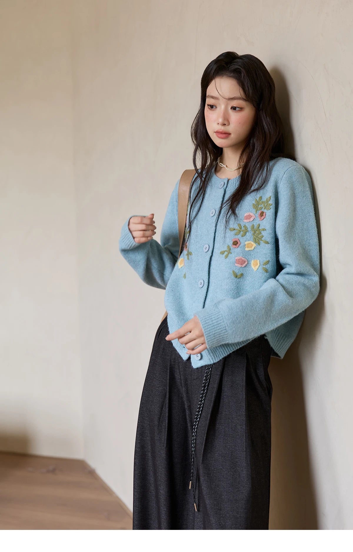 MISHOW Blue Floral Embroidered Cardigan for Women 2025 Autumn Winter New Loose Crew Neck Long Sleeves Sweater Wool MXE51Z2695