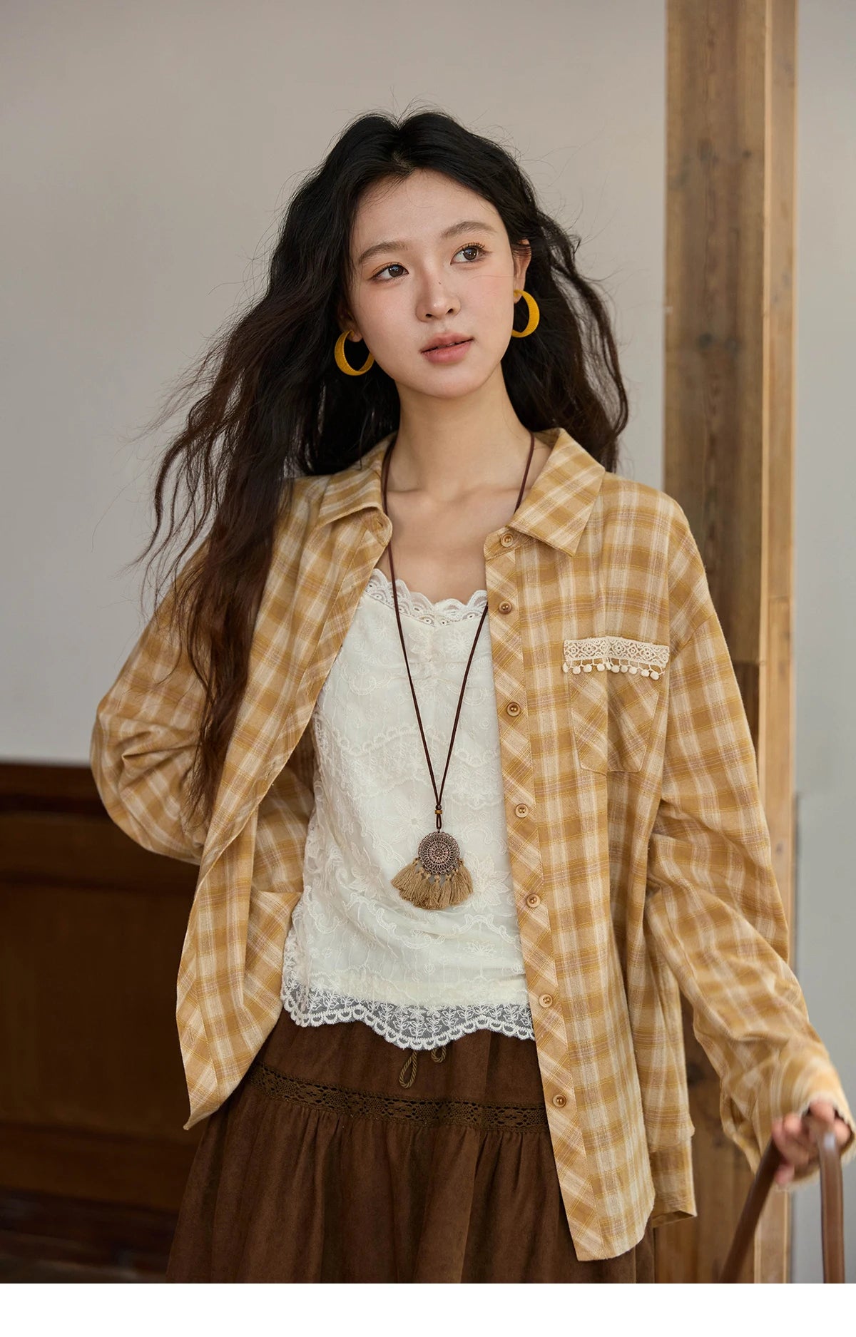 MISHOW Women's Retro Plaid Long Sleeved Shirt 2025 Autumn Korean Loose Casual Plaid Top with Lace Pocket Lapel Shirts MXE43C2378