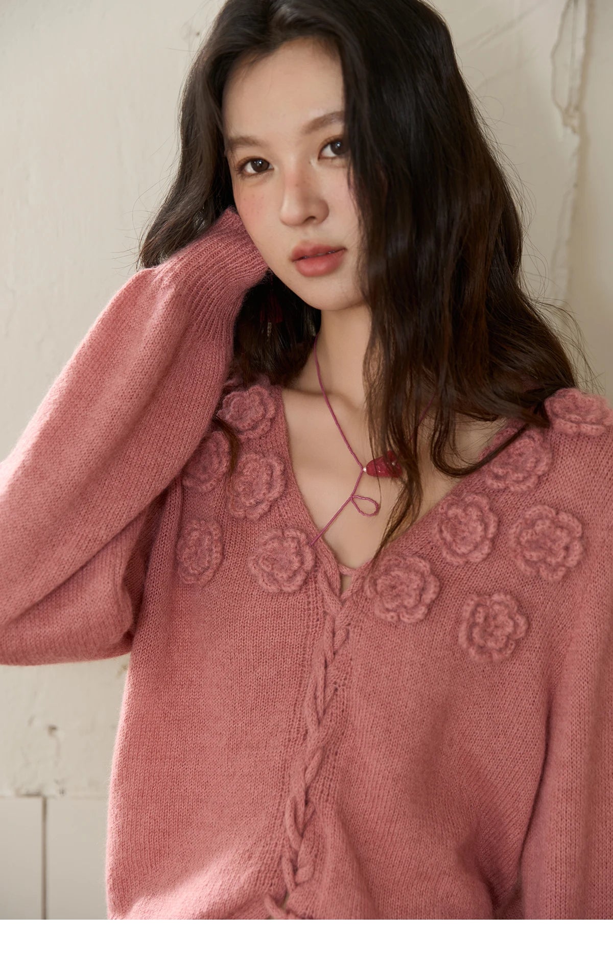 MISHOW V-Neck Sweater 2025 Autumn Winter French Loose Pink Three-Dimensional Rose Knitted Pullovers Long-sleeved Tops MXE88Z2708