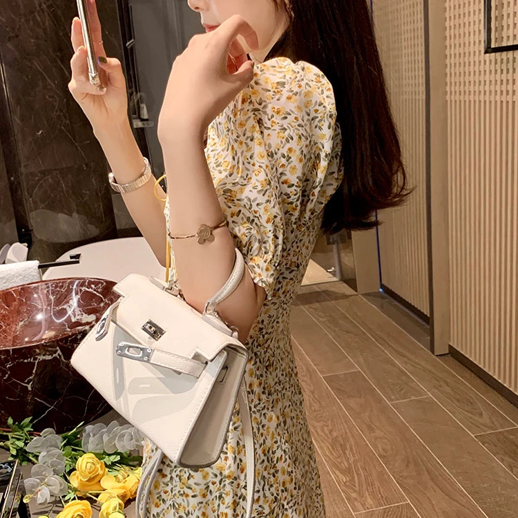 MISHOW 2023 Summer New Midi Dresses Women Vintage Short Sleeve A-Line Retro Mini Dress Korean French Female Clothing  MX20B1087