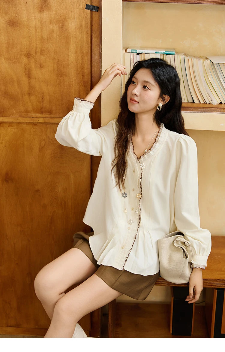 MISHOW Women's Apricot  Retro Blouses 2025 Autumn V-neck Pleated Double-layer Lace Tops Lantern Sleeves Loose Blouse MXE46C2404