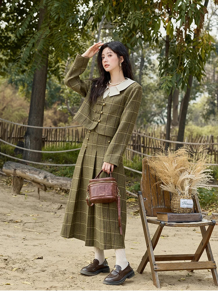 MISHOW Retro Plaid Tweed Jacket Short Skirt Separately Women 2024 Winter Doll Collar Jacket Pleated Mid Length Skirt MXD48W0469