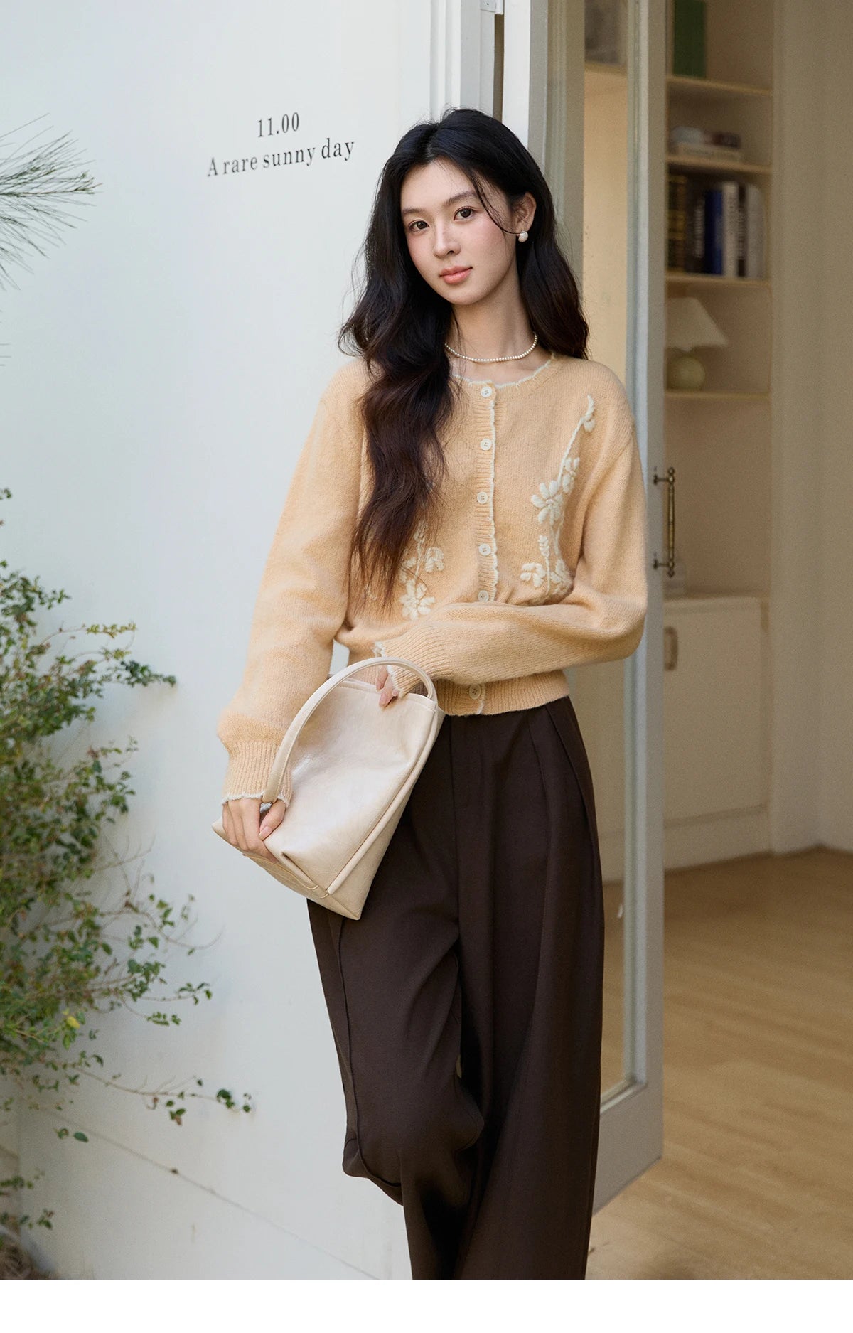 MISHOW Women's Camel Knitted Cardigan 2026 Spring Floral Embroidery Crew Neck Tops Button Warm Loose Cropped Sweater MXF11Z2896