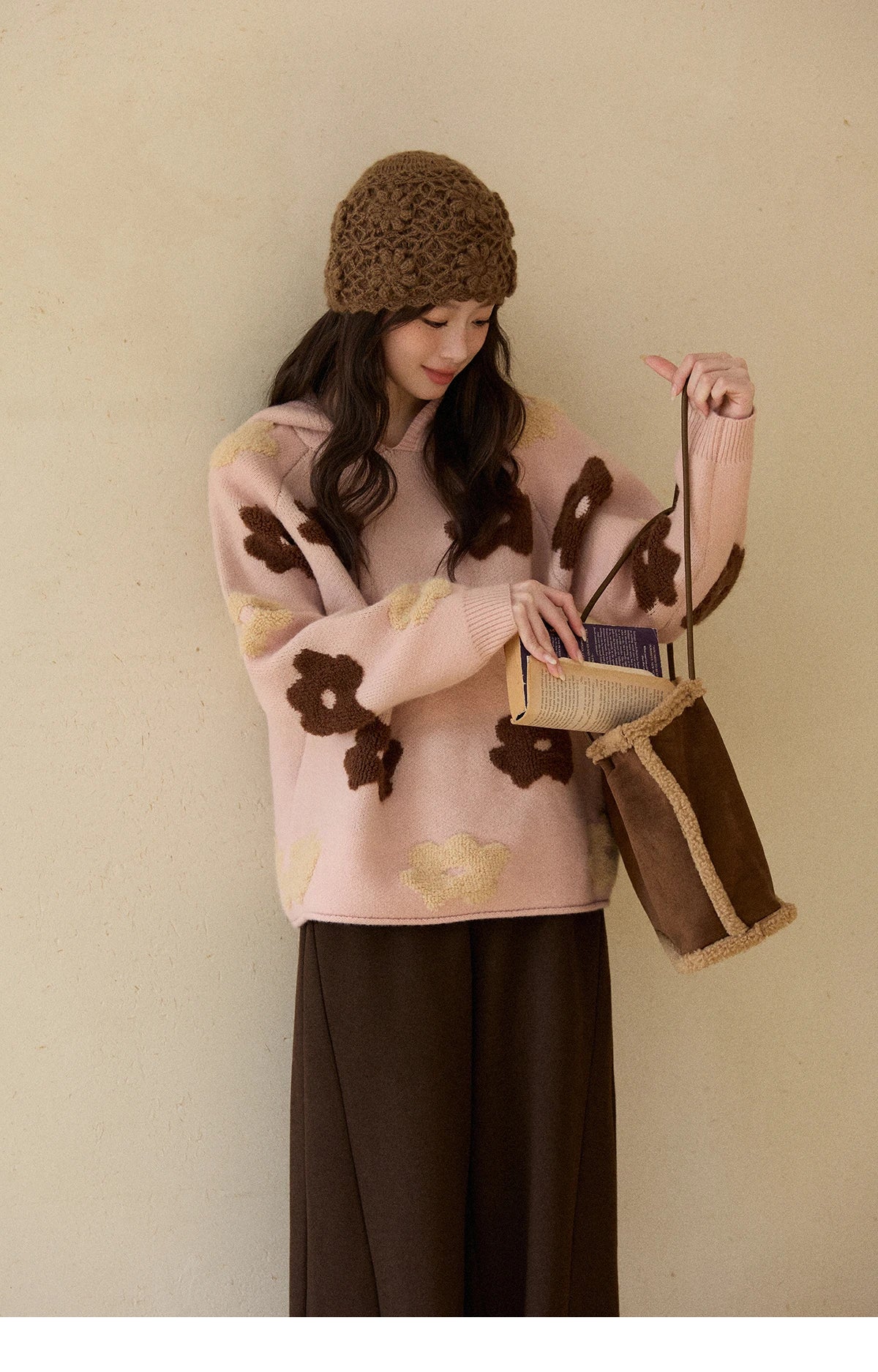 MISHOW Women's Floral Hooded Thick Sweater 2025 Loose Comfortable Pink 3D Jacquard Casual Long-Sleeved Pullovers MXE90Z2786