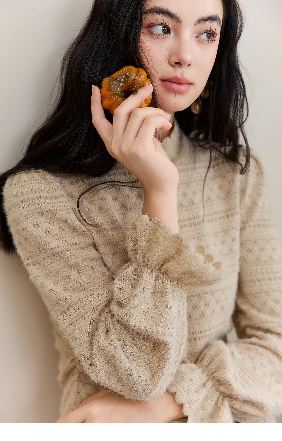 MISHOW Women's Casual Shirt 2025 Autumn Design Sense Elegant Lace Shirt New Half-high Collar Waist Slit Slim Tops MXE48X2501