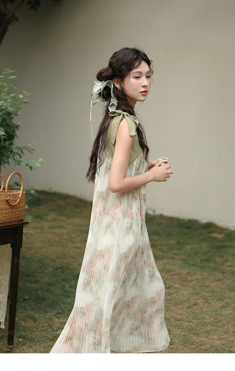 MISHOW French Lazy Suspender Floral Chiffon Dress 2024 Summer Fairy Seaside Vacation Dress V Neck A-LINE Dresses MXD28L1862