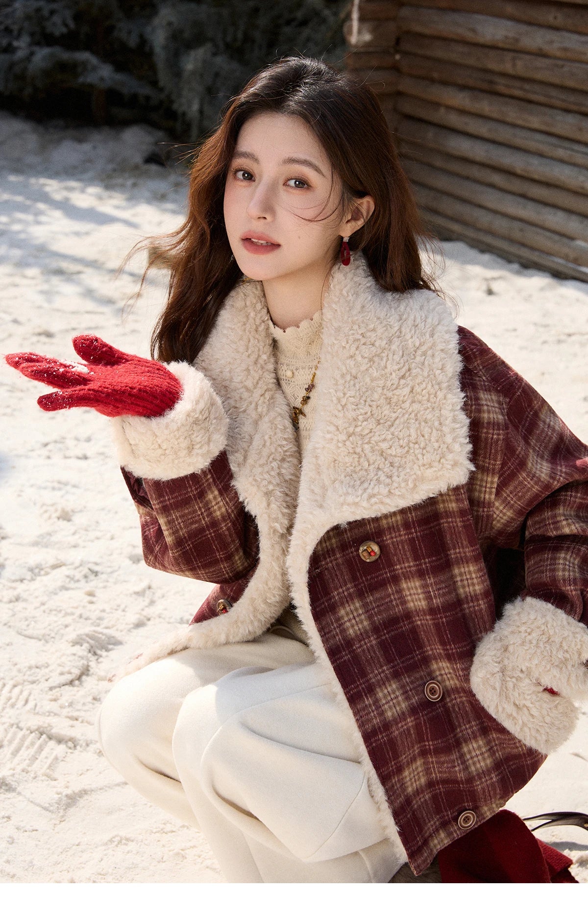 MISHOW Christmas Women's Retro Plaid Jacket 2025 Winter Large Lapel Tops Thickened Cotton-Padded Warm Short Coat MXE87W1004