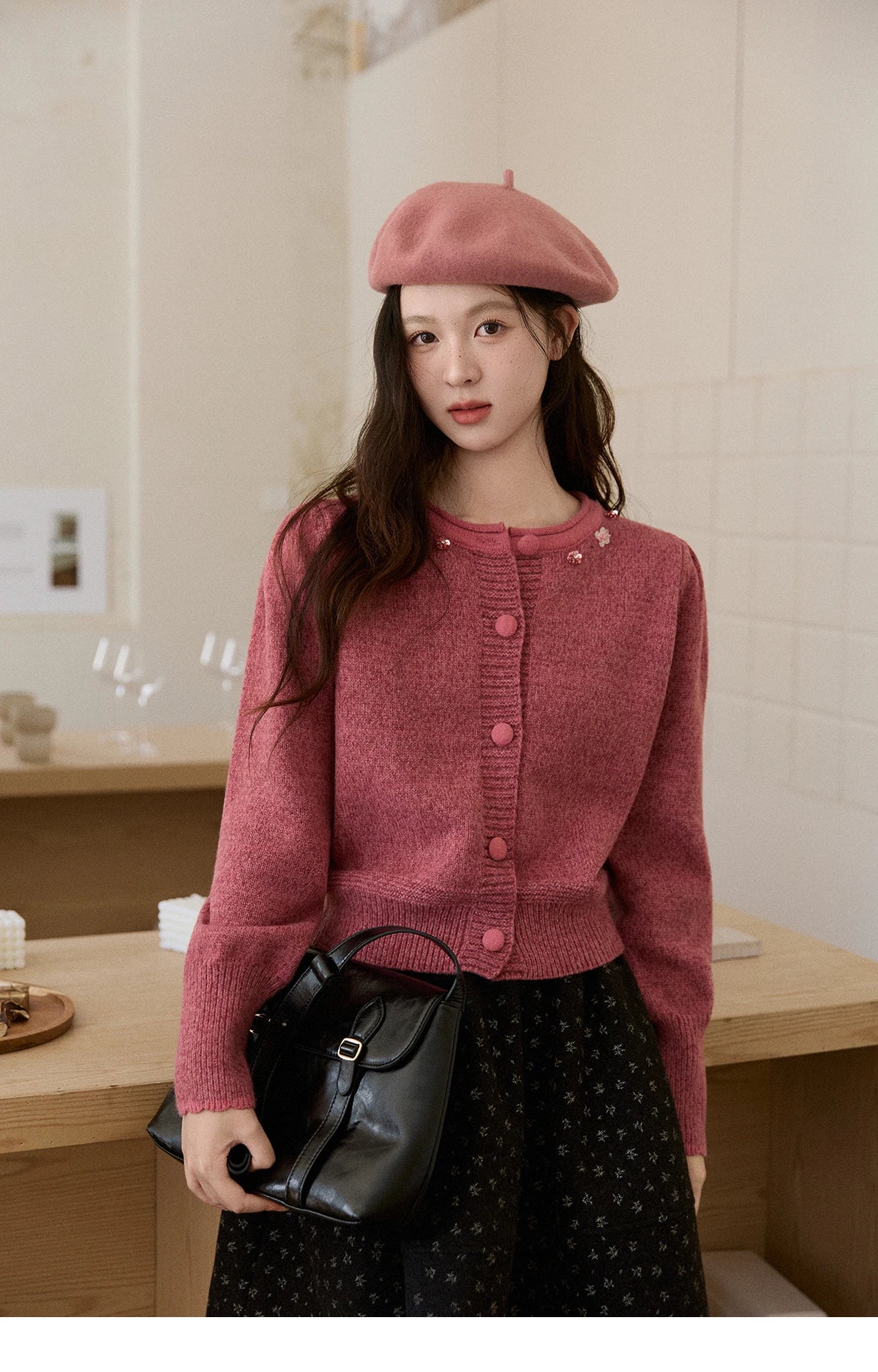 MISHOW Rose Red Sequin Beaded Floral Cardigan 2025 Winter Slight Puff Sleeve O-Neck Sweater Thick Warm Short Knitwear MXE93Z2808