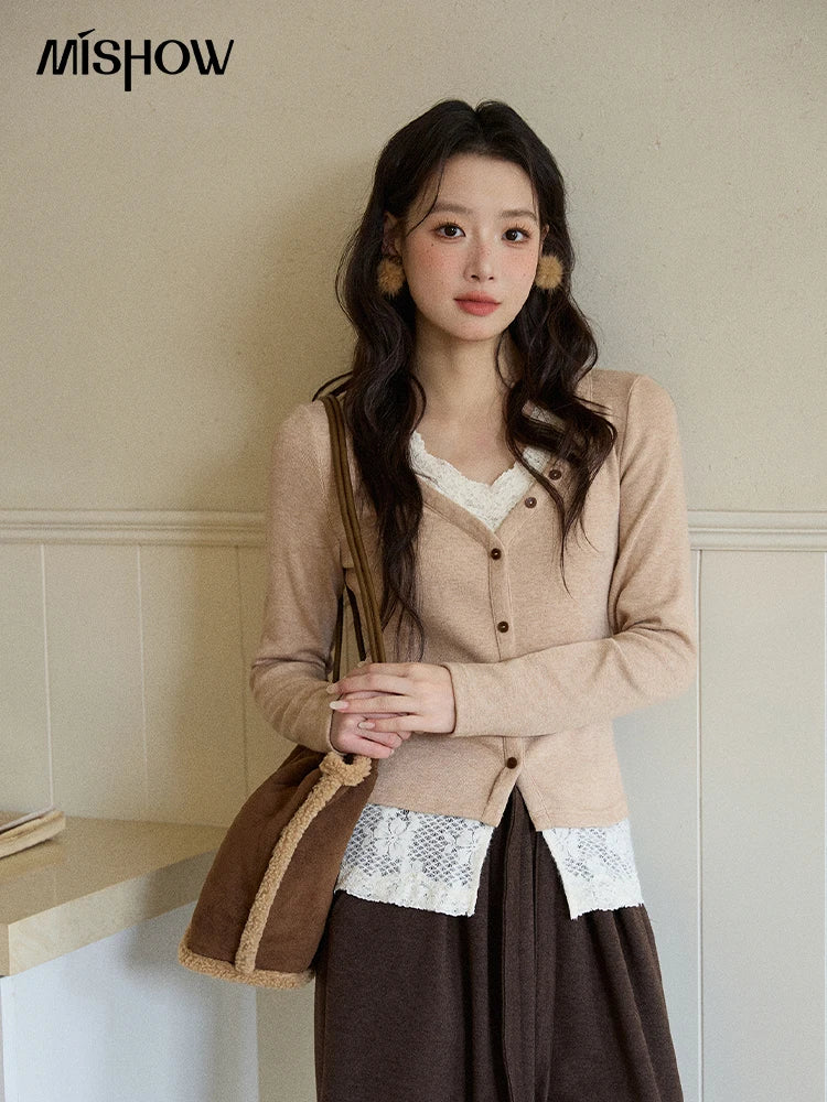 MISHOW Long Sleeve Tops for Woman 2025  Autumn Winter Sweet Gentle V-neck Top with Lace Trim Commute Slim Knit Top  MXE86Z2673