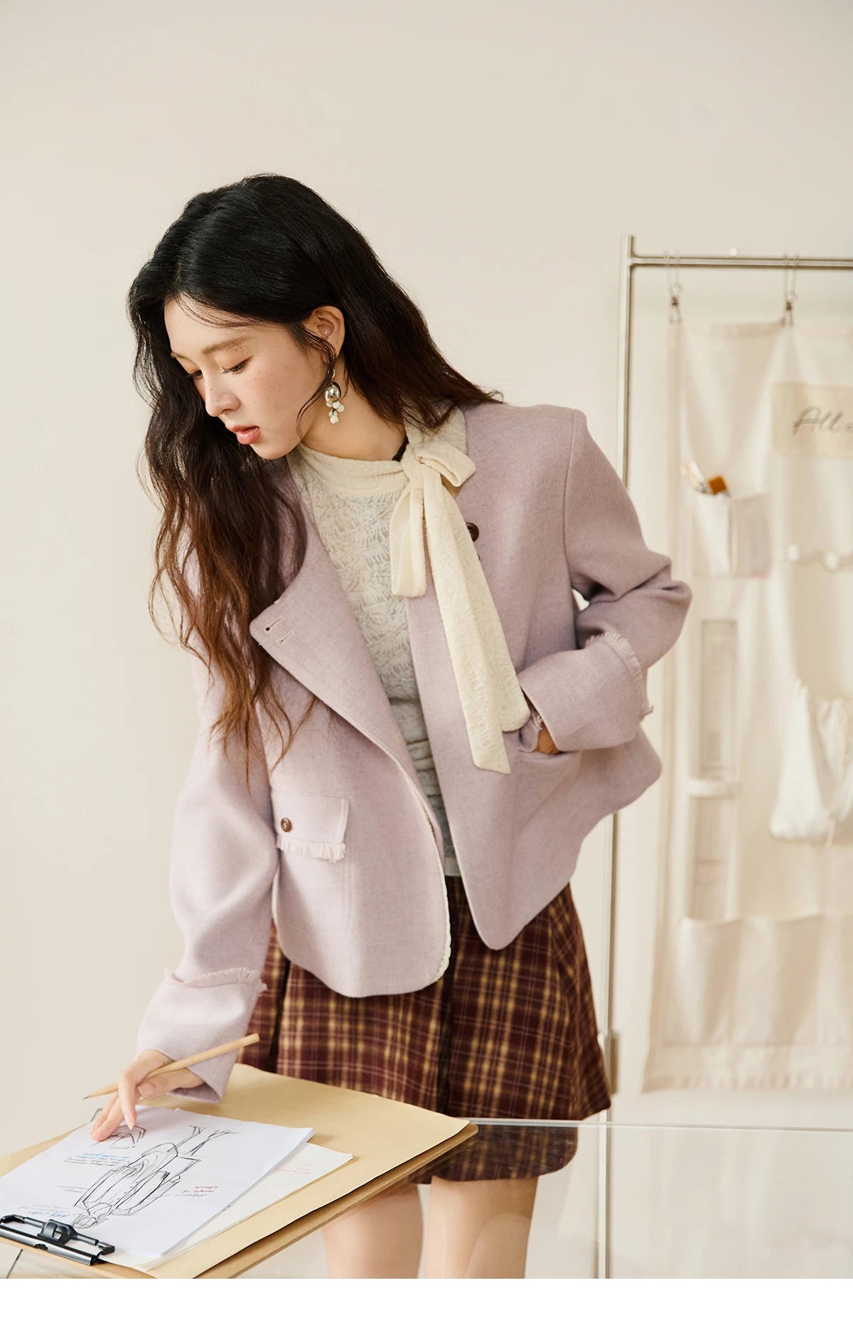 MISHOW Purple Woolen Coat for Women Autumn 2025 Slanted Placket Splicing Lace Coats Shoulder Pads Retro Short Jackets MXE47W0840