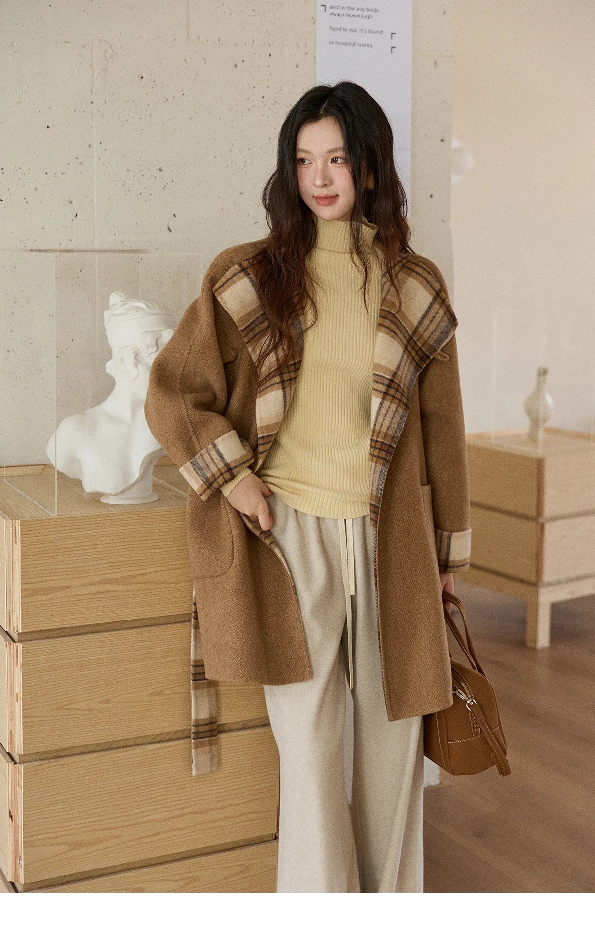 MISHOW Plaid Double-faced Wool Coat Women 2025 Winter Retro Lapel Single Buckle Loose Mid-length Coat Woman Clothes MXE89W0898