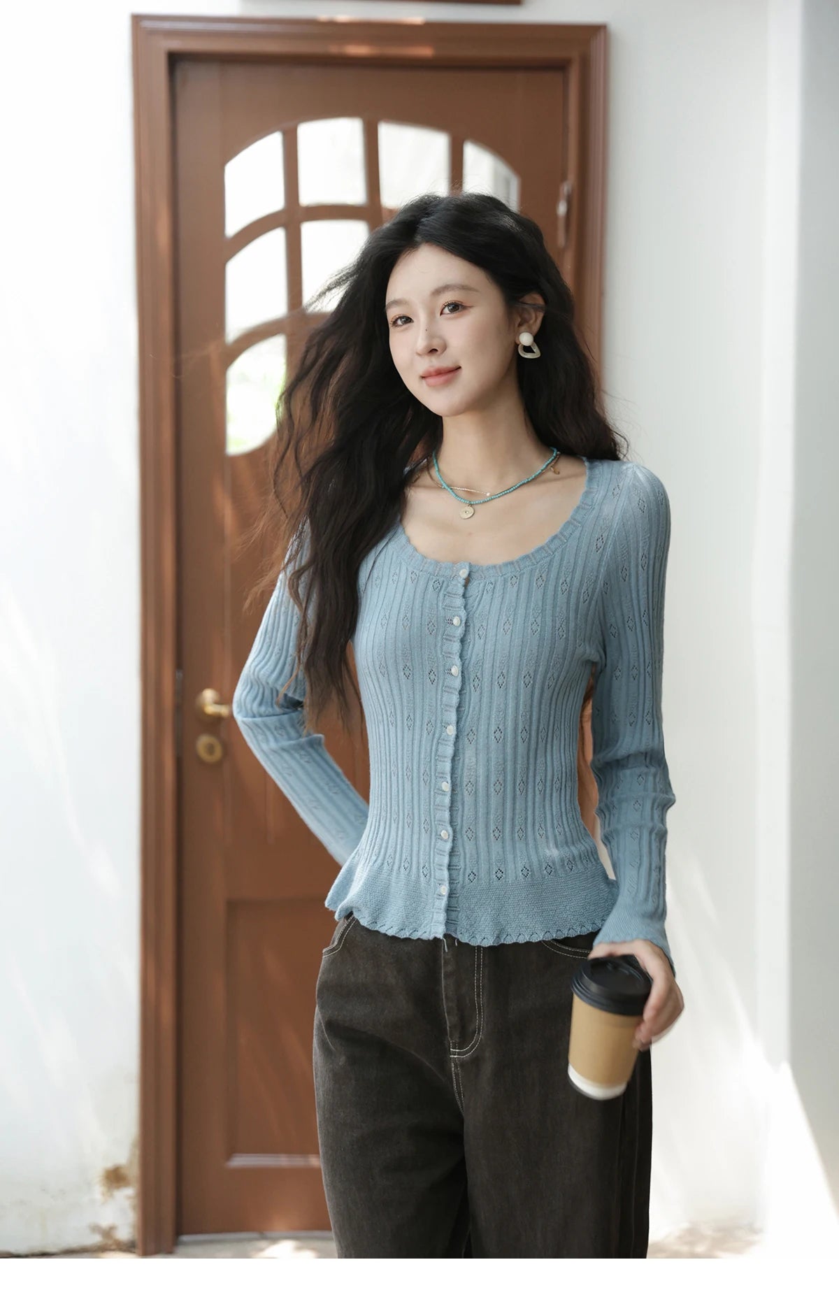 MISHOW Pit Stripe Thin Knitted Sweater for Women Autumn 2025 French Retro Round Neck Cardigan Temperament Casual Top MXE42Z1374