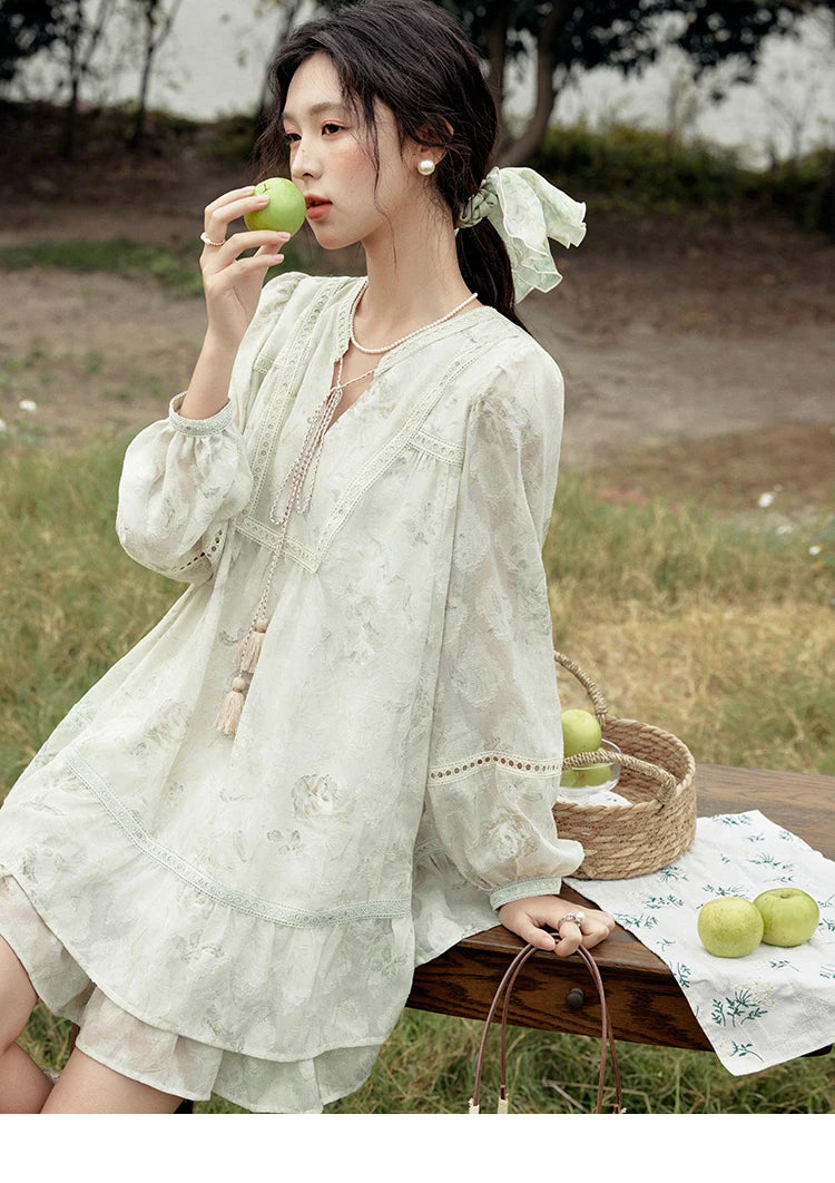 MISHOW Floral V-neck Drawn Tassels Dresses 2025 Spring Summer Hollow Out Lantern Sleeve Dresses Vacation Doll Dress MXE15L2121