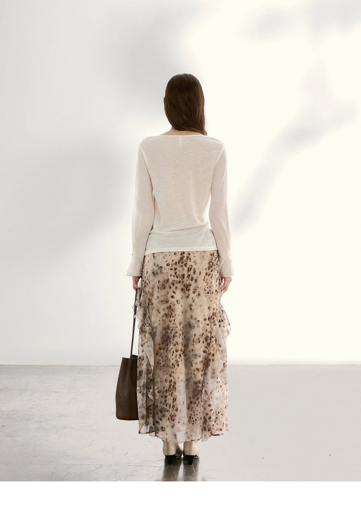 MISHOW Women's Multi Colored Knitted Top 2026 Spring Swinging Collar Flare Sleeve Top Side Twist Whist Casual T-Shirt MXF13T1473