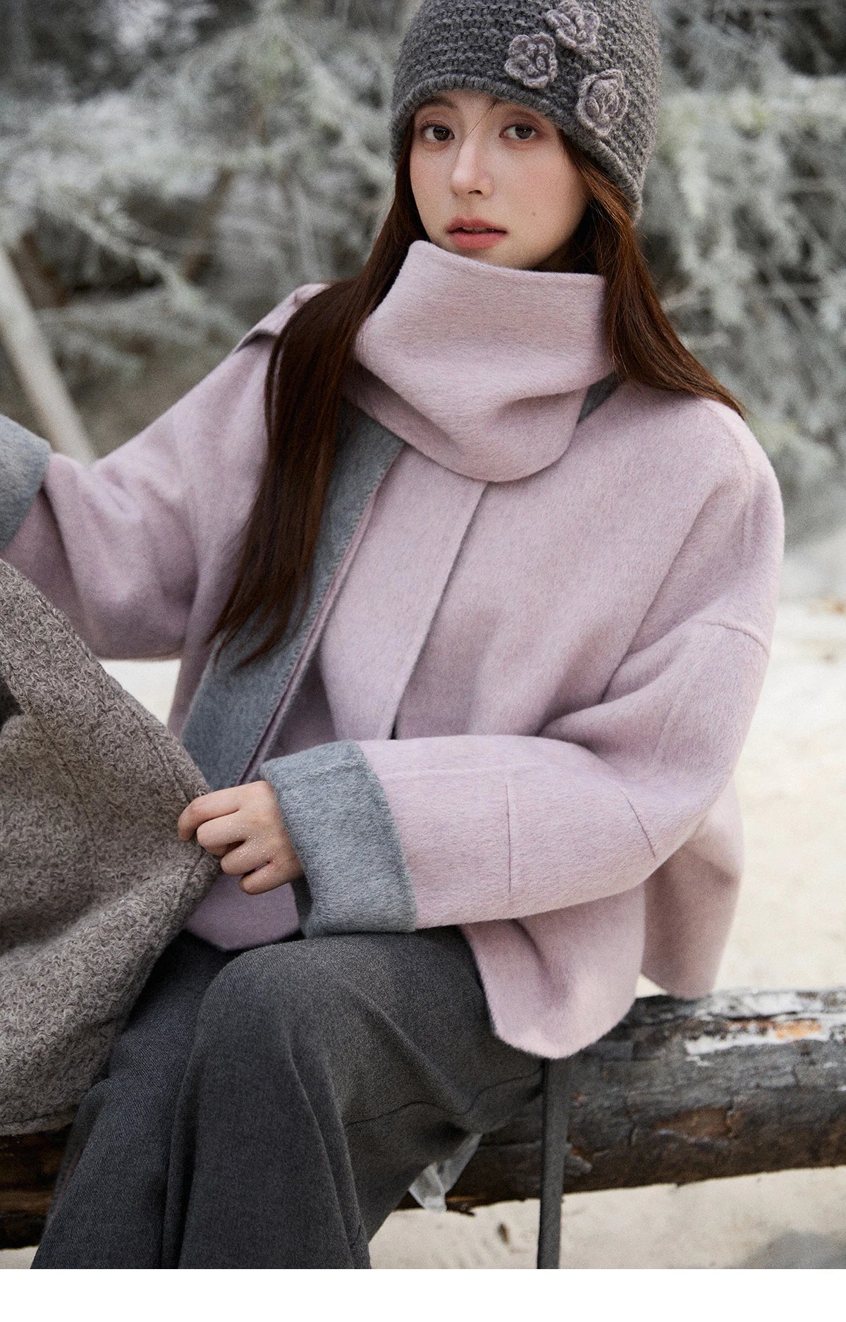 MISHOW Women's Tweed Wool Double-Faced Short Coat with Scarf 2025 Winter Loose Warm Outerwear O-neck Coat Office Lady MXE86W0977