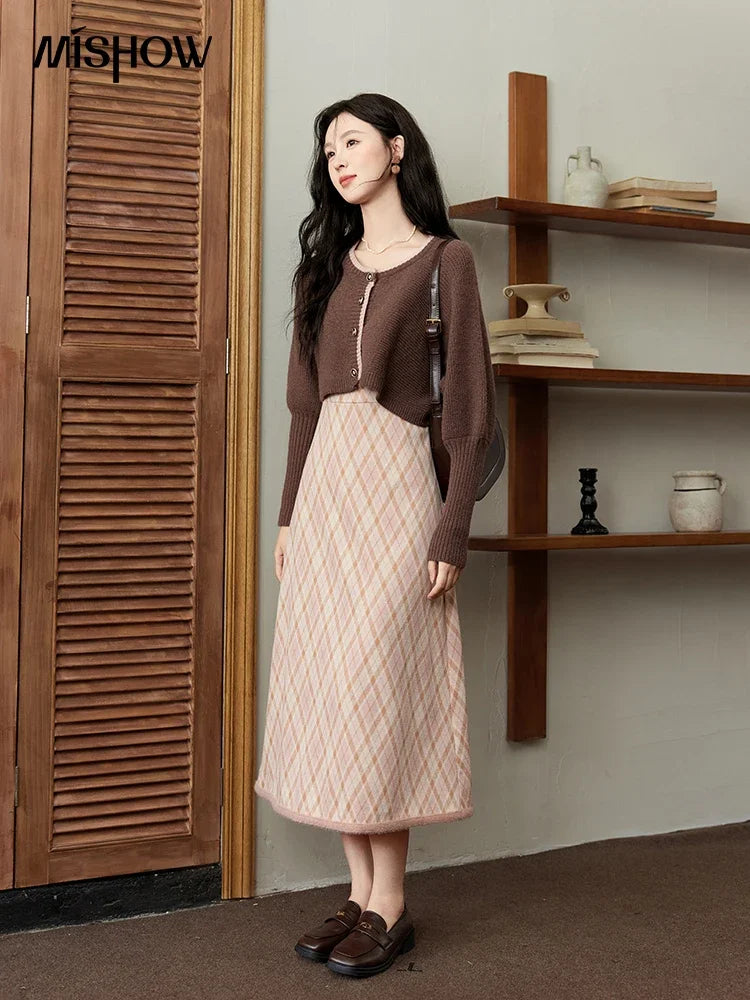 MISHOW French Vintage Dress O Neck Knitted Cardigan Separately Women Sweet Knitted Short Sweater Plaid Camisole Dress MXD43L2012