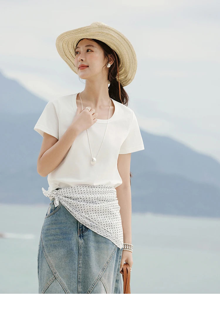 MISHOW Solid Casual T-shirts Women Summer 2025 New Square Neck Short Sleeve Shirt Female Fashion Straight Tops Woman MXE15T0483
