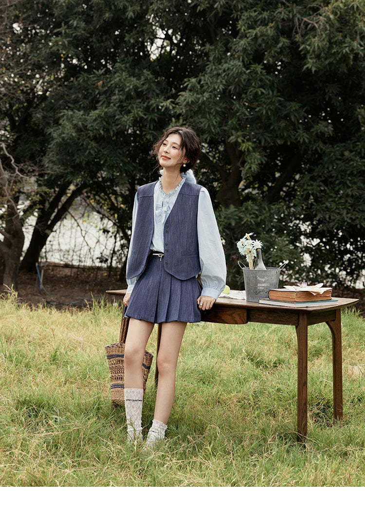 MISHOW Women's V-neck Vest Coat Pleated Skirt Set Spring 2025 Symmetric Fake Pocket Coat A-line Skirts (No with Belt) MXE31T0505